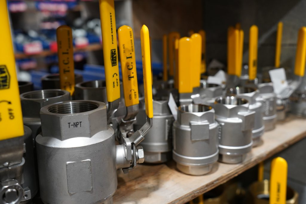 Pipe Fittings & Valves
